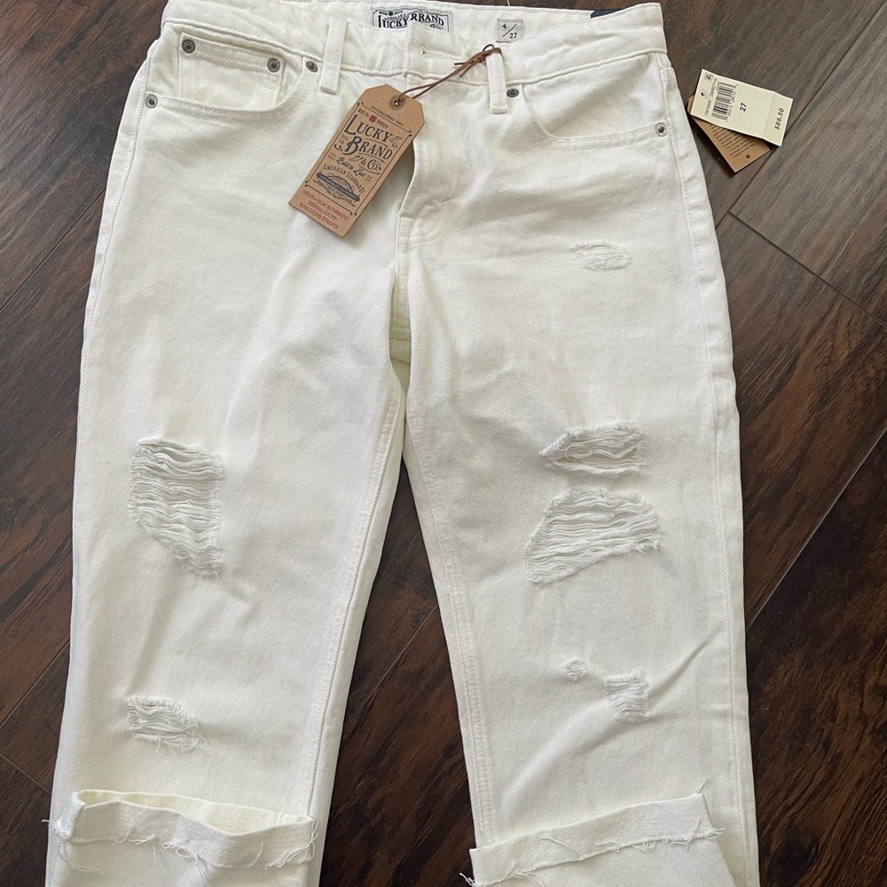 Lucky brand boyfriend distressed jeans